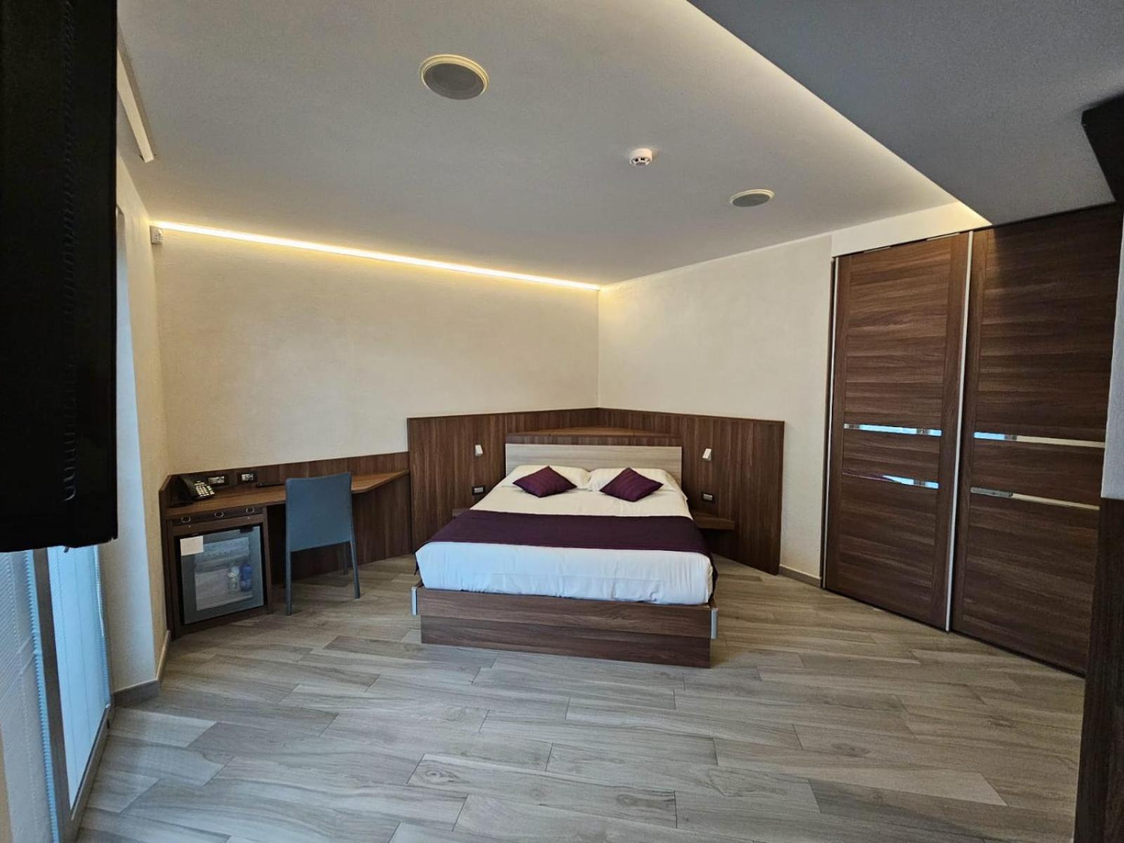 Mito Hotel Châtillon Extérieur photo