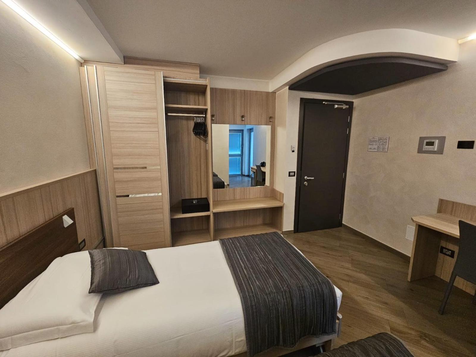 Mito Hotel Châtillon Extérieur photo