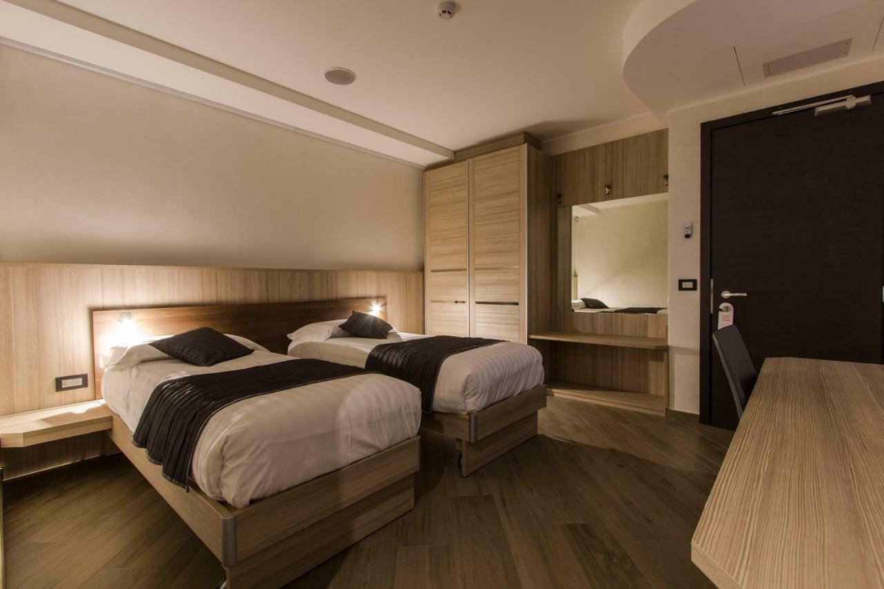 Mito Hotel Châtillon Extérieur photo
