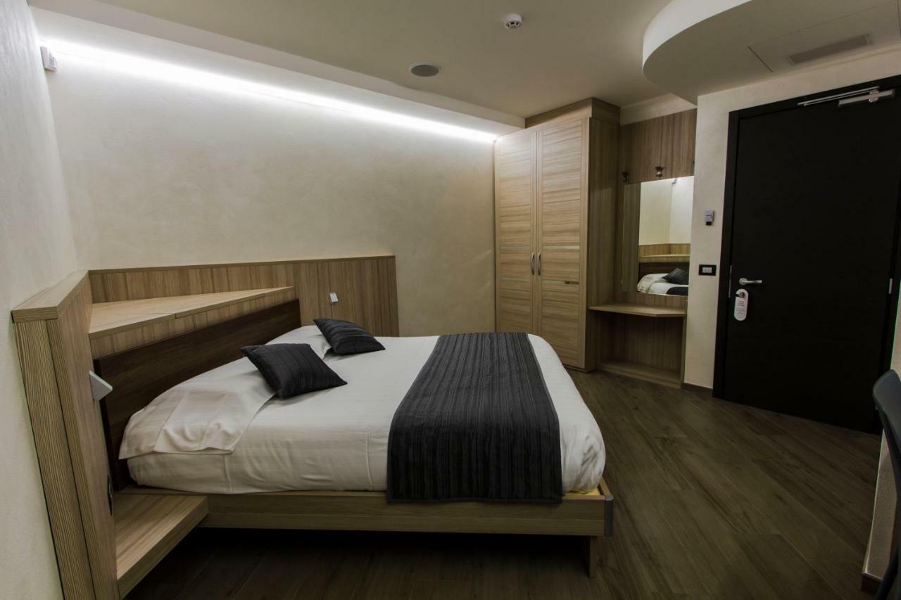 Mito Hotel Châtillon Extérieur photo